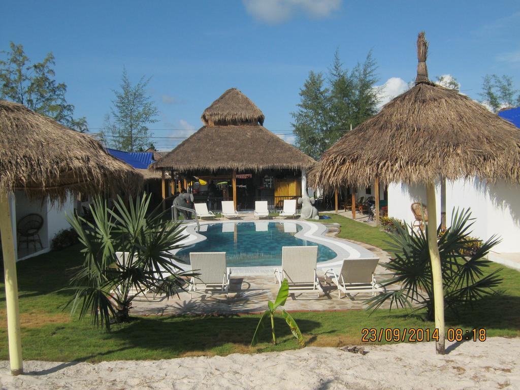 Pat Pat Guesthouse Sihanoukville Eksteriør billede