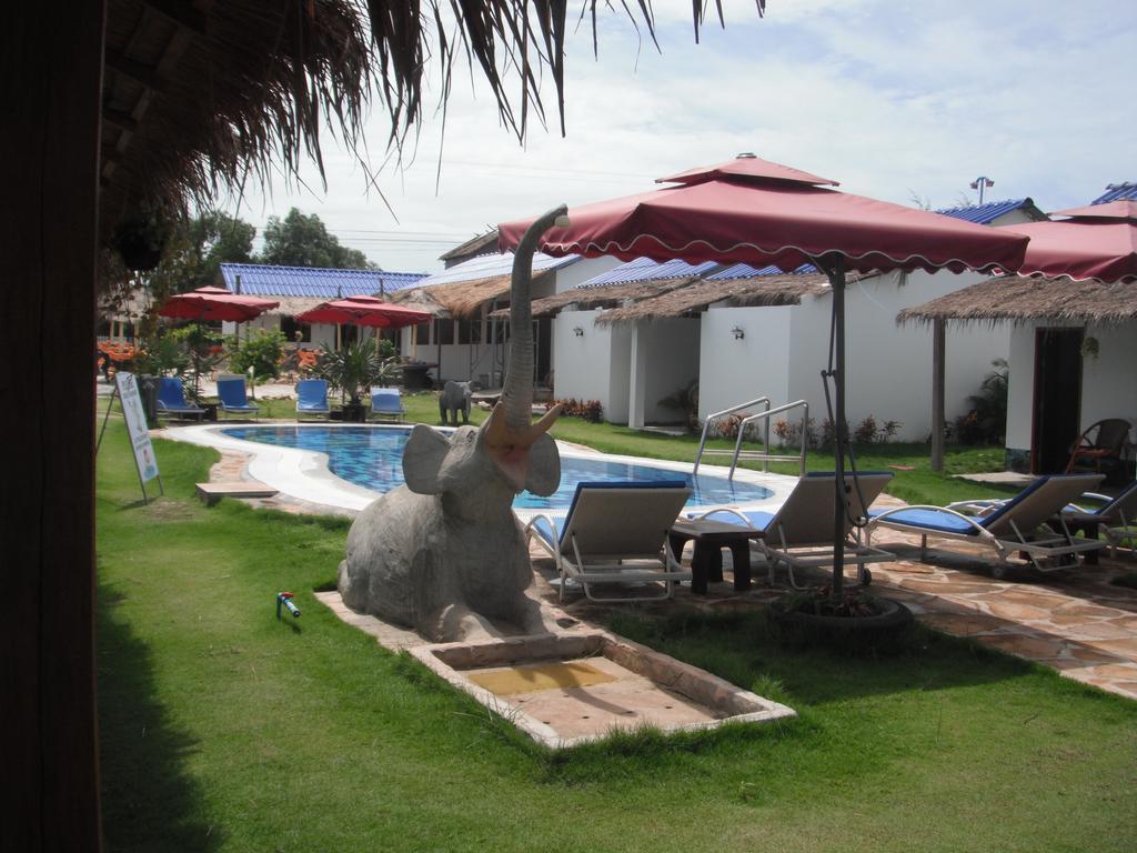 Pat Pat Guesthouse Sihanoukville Eksteriør billede